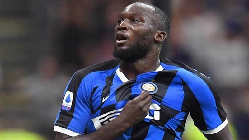 لوكاكو يطالب الاتحاد