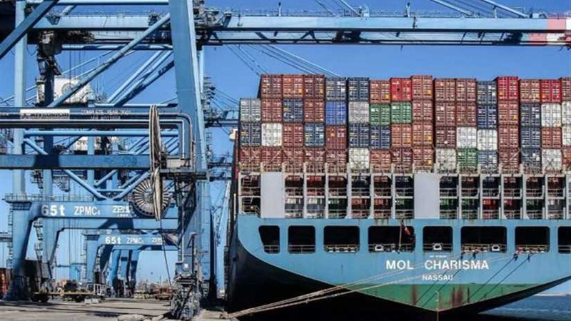 ميناء دمياط يستقبل