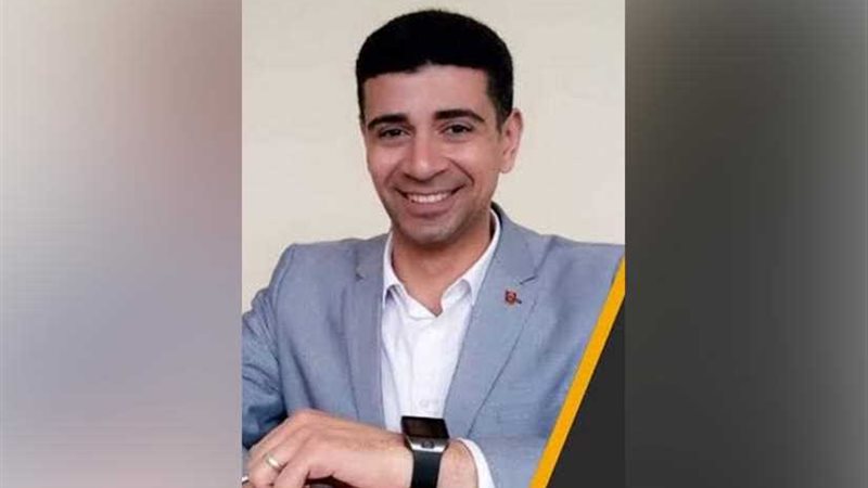 ننشر السيرة الذاتية