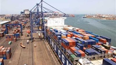 20 سفينة إجمالي حركة تداول السفن بموانئ بورسعيد