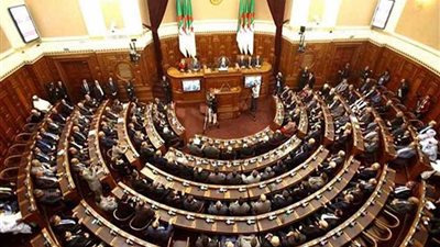 البرلمان الجزائري يندد بتدخل البرلمان الاوروبي في شؤون الجزائر