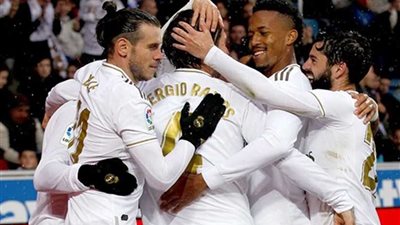 عاجل.. ريال مدريد يتصدر الليجا الإسبانية مؤقتا بالفوز على ديبورتيفو ألافيس 2-1