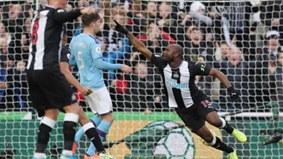 نيوكاسل يونايتد يتعادل مع مانشستر سيتي 2-2 في البريميرليج