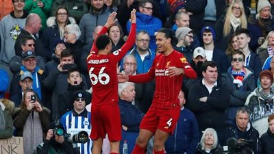 «فان دايك» يقود ليفربول لفوز صعب ومثير على برايتون في الدوري الإنجليزي