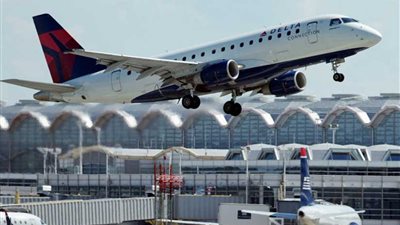 مقتل 9 أشخاص وإصابة 3 في تحطم طائرة بولاية داكوتا الجنوبية في الولايات المتحدة