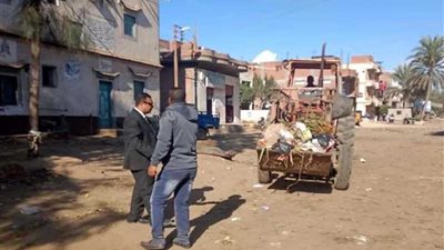 البدء في رصف طريق قرية نظارة المنيا وقرية 27 بالرحمانية