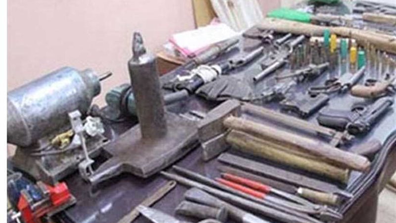 ضبط عاطل يُدير ورشة