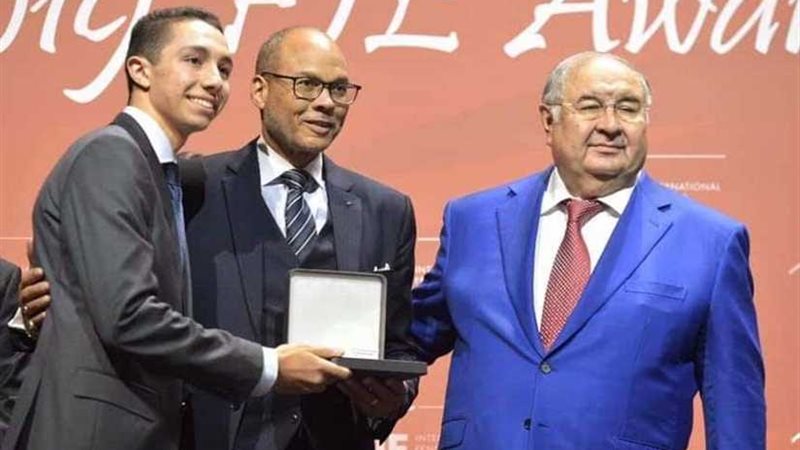 بالصور.. الدولي للسلاح