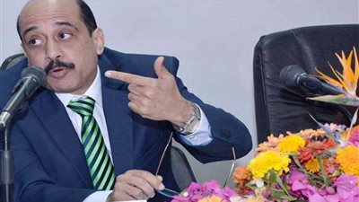 جامعة أسيوط تناقش دور القسطرة الشريانية لعلاج أورام الشبكية عند الأطفال