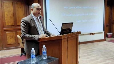 ندوة للعاملين بالآثار حول أهمية الشارات والرموز التاريخية