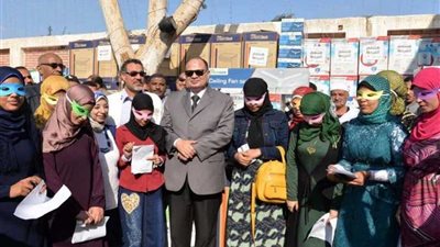 محافظ أسيوط يسلم 81 جهاز عروسة بمركز صدفا (صور)