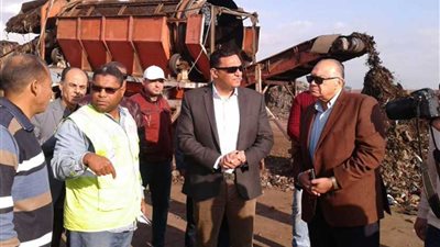 محافظ الدقهلية يفتح تحقيقًا في وجود معدات دون صيانة بمقلب قلابشو