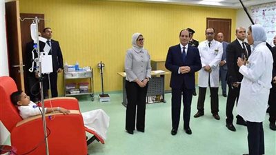 أطباء: التأمين الصحي الشامل سيسهم في إصلاح المنظومة الطبية