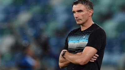 كارتيرون يقود الزمالك أمام الشرقية