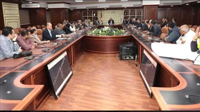 جروب على الواتس وخطة زمنية لمتابعة تنفيذ كوبري مزلقان بني سويف