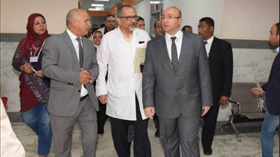 محافظ بني سويف يطلب تقريرا مفصلا عن الموقف التنفيذي لتطوير المستشفى التخصصي