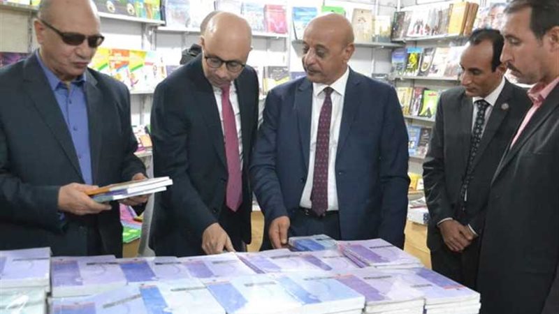 للمرة الأولى افتتاح