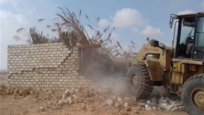 تنفيذ 29 حالة إزالة تعديات بمركز أسيوط واسترداد 239 فدانا