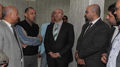 محافظ بني سويف يتفقد مشروع تأهيل وتشغيل المستشفى المركزي