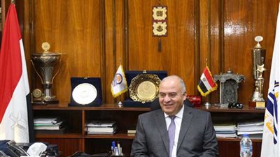 محافظ قنا: لا يوجد عجز في المقررات التموينية