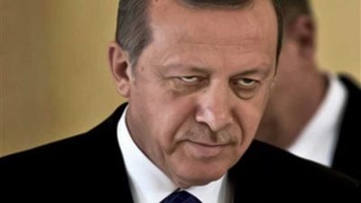 دراسة تحذر: أردوغان خطر على الصحة العقلية للشعب التركي