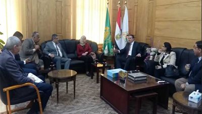 جامعة بنها تستقبل لجنة التعلم المدمج بالأعلى للجامعات
