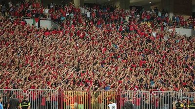 قبل لقاء الهلال المنتظر.. صفحة الأهلي تتغزل في الجماهير