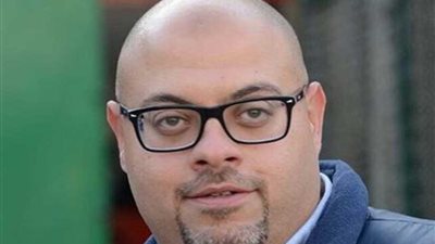 معتز التوني يعاين أماكن 