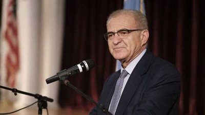 استقالة نائب وزير الخارجية اليوناني للمغتربين بعد كشف عدم حصوله على درجة جامعية