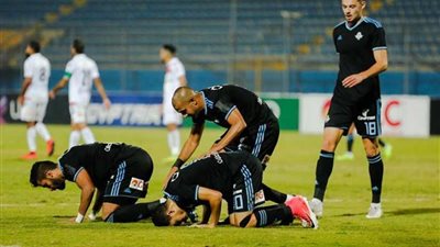 بيراميدز تقهر النجوم بنصف دستة أهداف (صور)