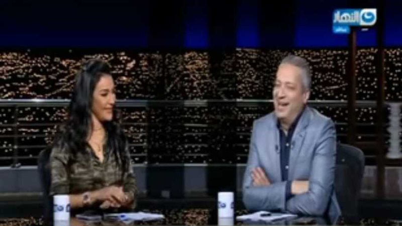 تامر أمين يكشف حقيقة