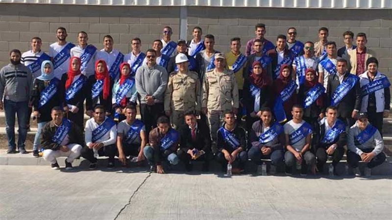 طلاب جامعة بنها يزورون