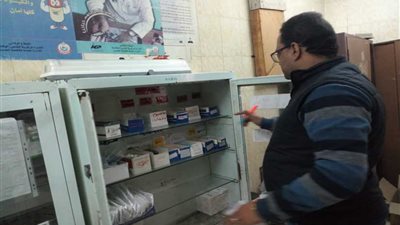 وكيل صحة أسيوط يشدد على ضرورة تكثيف الجولات المفاجئة بالمنشآت الصحية