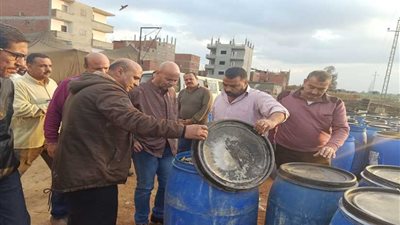 حملة مكبرة على الأغذية بــ
