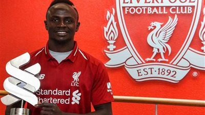 ماني يفوز بجائزة لاعب الشهر في ليفربول