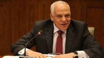 محافظ الجيزة يتابع النتائج النهائية لطلاء العقارات بالدائري