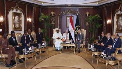 وزير الداخلية يستقبل وزير الدفاع والأمن بجمهورية تشاد