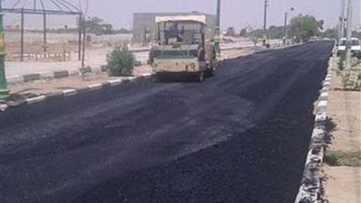 الوادي الجديد تبدأ في خطة رصف الطرق بتكلفة 86 مليون جنيه