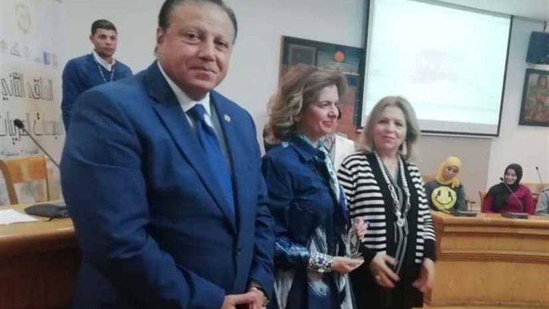الملتقي الثاني للمبدعات