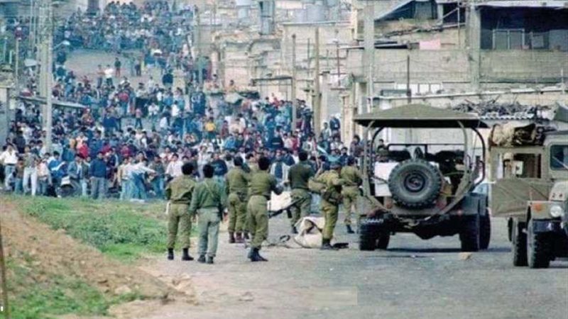 الفلسطينيون يحيون