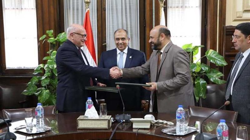 وزير الزراعة يشهد