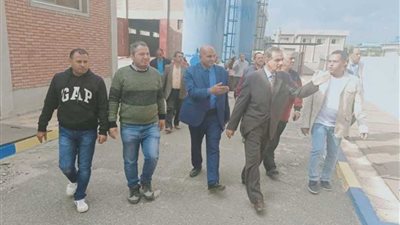 جولة مفاجئة لمحافظ كفرالشيخ علي محطة مياه الكشلة بدسوق