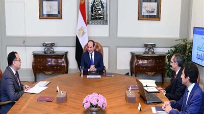 الرئيس السيسي يوجه بتكثيف الجهود فيما يتعلق بخطة التحول إلى الحكومة الرقمية