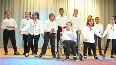 عروض متحدي الإعاقة تلهب خيال جمهور مكتبة مصر الجديدة