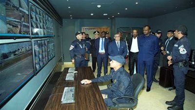 أكاديمية الشرطة والمعهد القومي لتدريب القوات الخاصة يستقبلان وزير الدفاع والأمن بتشاد 