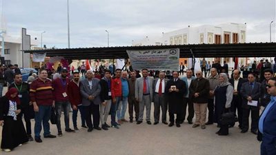 مهرجان الخير في كلية التربية بجامعة العريش لصالح غير القادرين (صور)