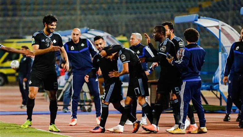 بيراميدز يفتح على