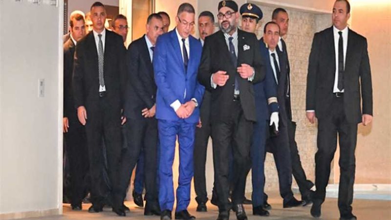 العاهل المغربي يفتتح