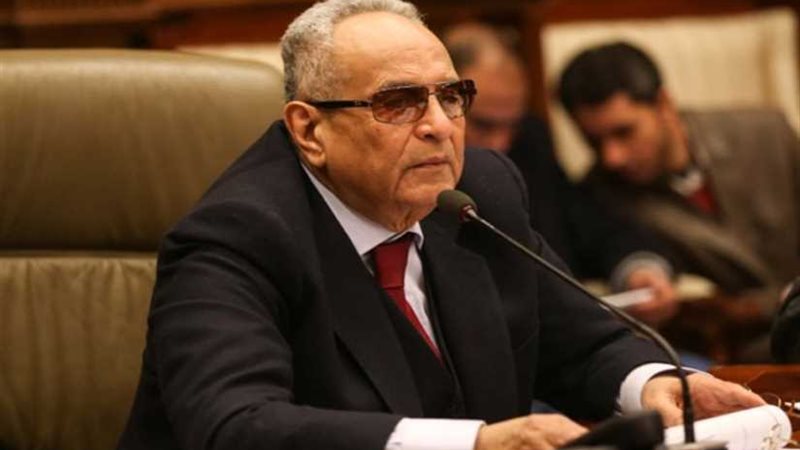 الجمعة.. الوفد مع