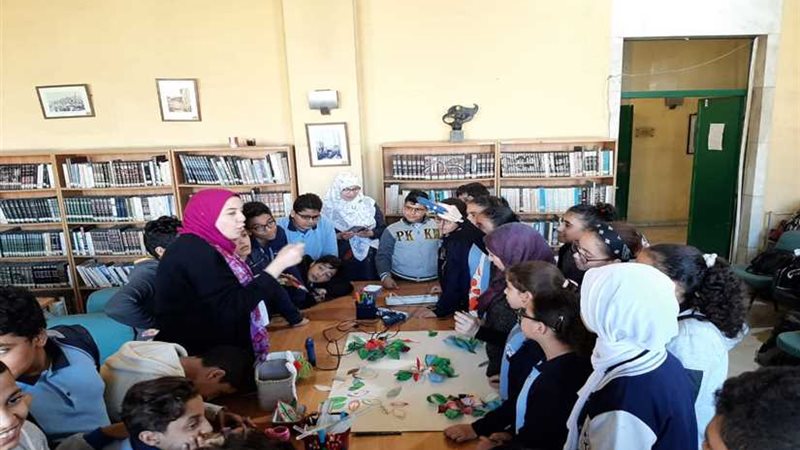  الديكوباج  يجذب